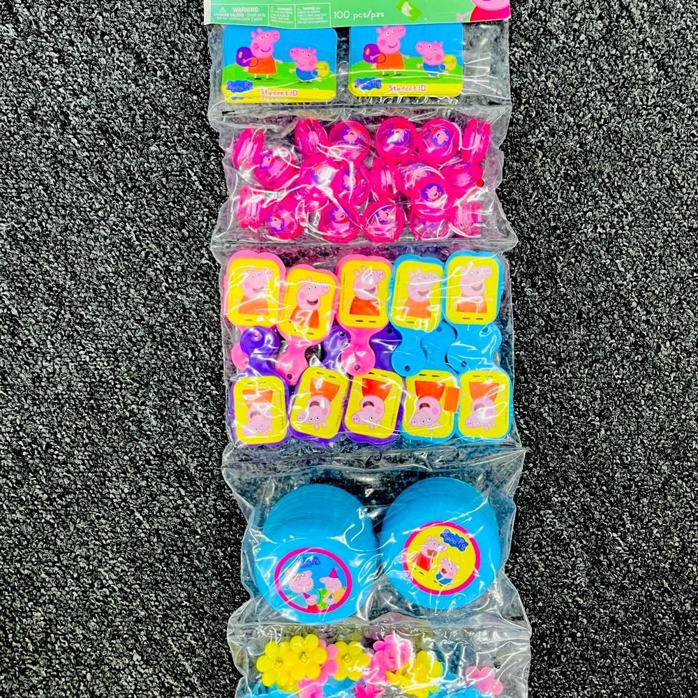 Peppa Pig Mega Mix Party Favors BRAND NEW!